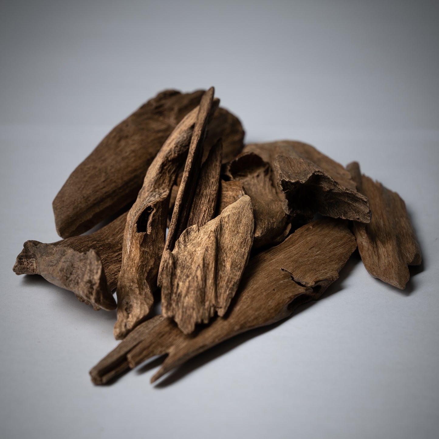 عود فلبيني فاخر